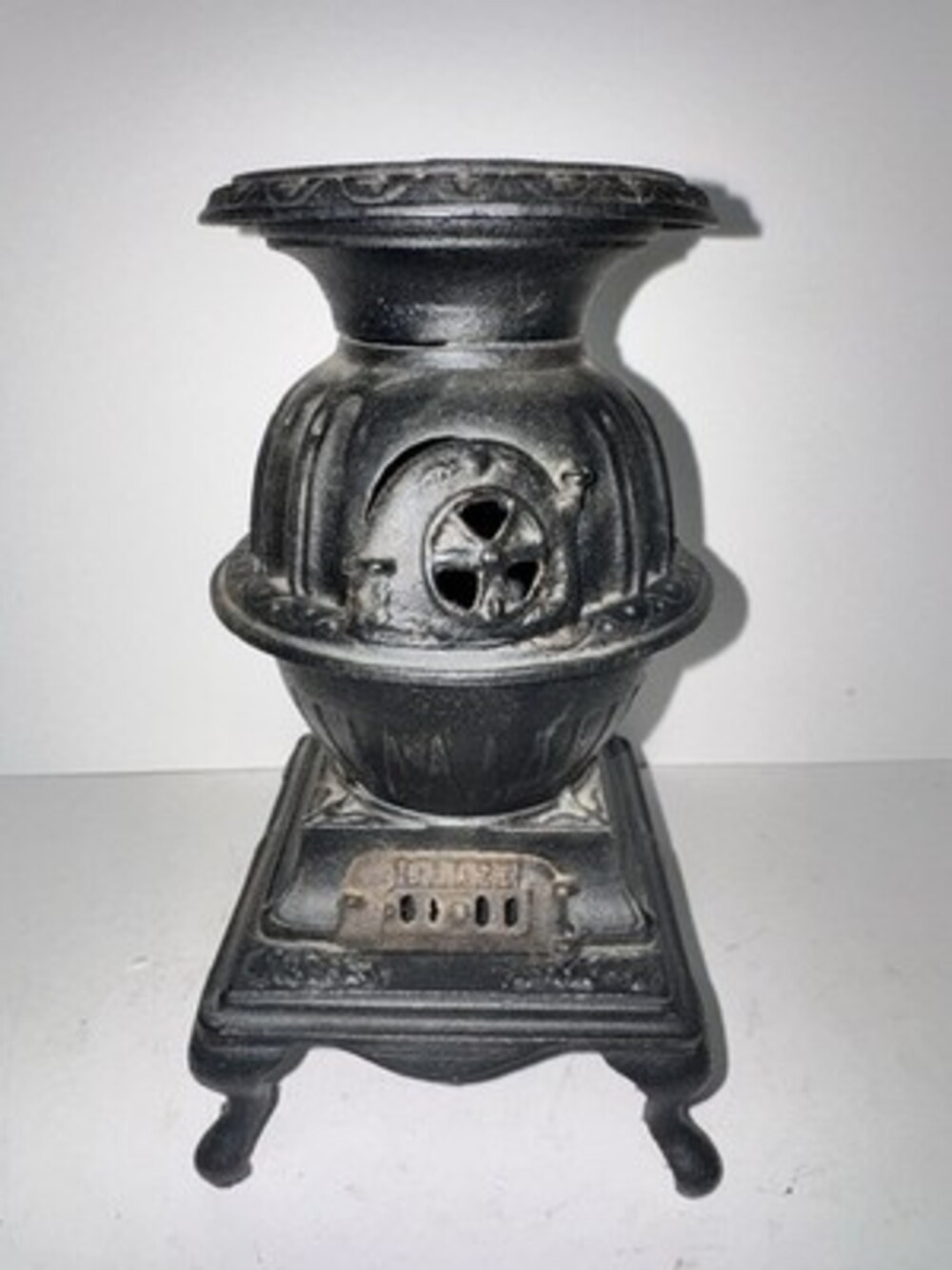 Antique Cast Iron Toy Stove BLAZE Mini Salesman Sample Estate As Is